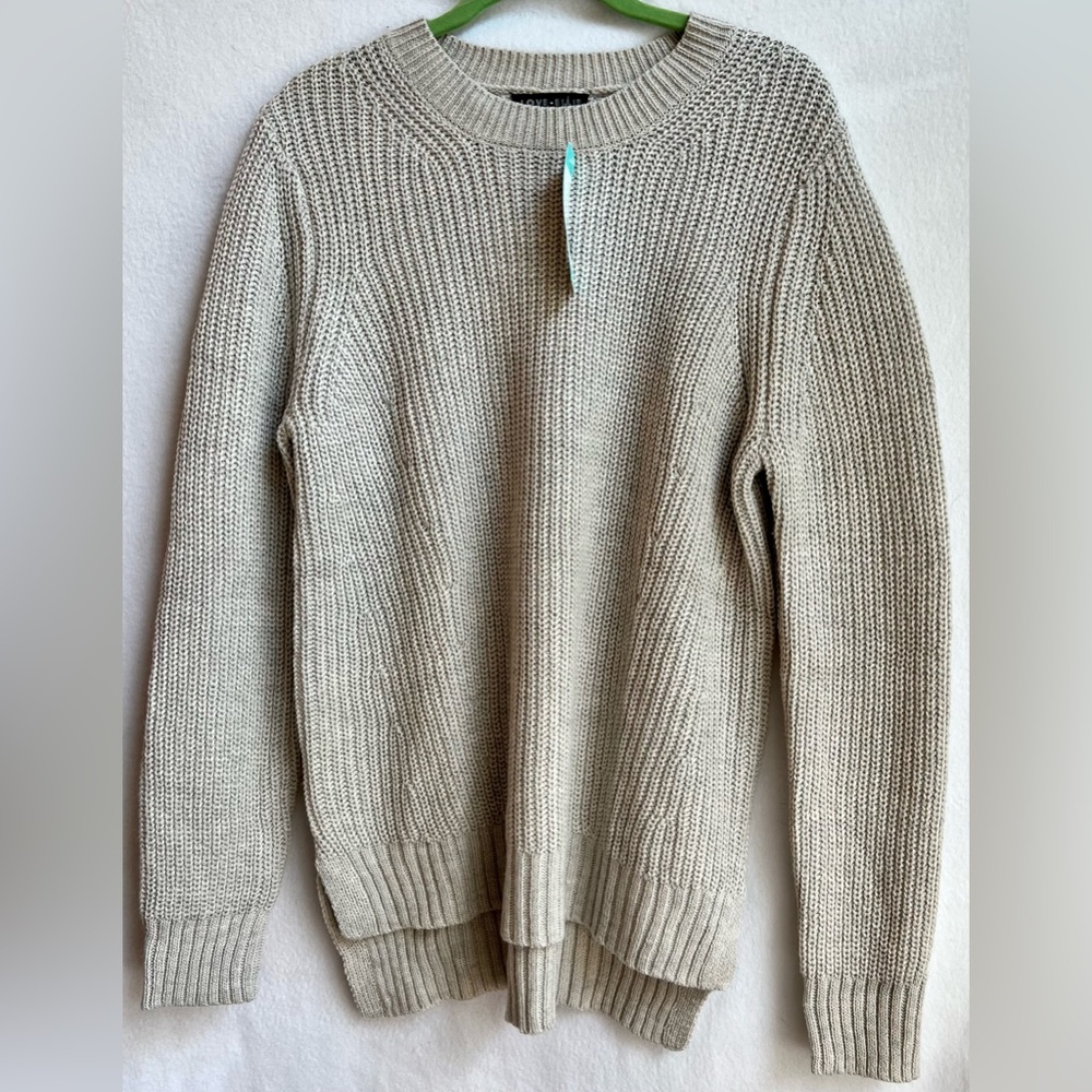 Love Ellie Georgia Long Sleeve Taupe Pullover, size L